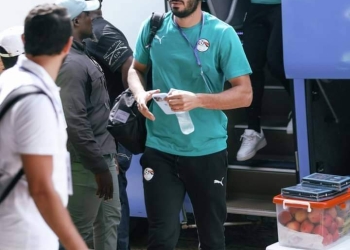 بالصور.. المنتخب الوطني يصل ملعب صامويل دى كانيون لمواجهة سيراليون