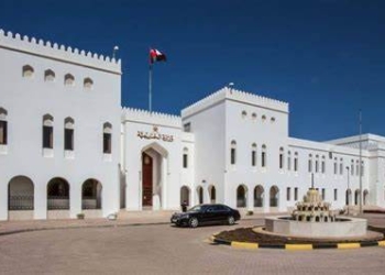 عُمان تطالب بتشكيل محكمة دولية لملاحقة جرائم الاحتلال الإسرائيلي في غزة