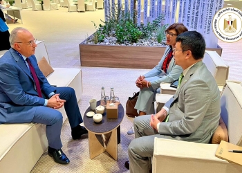 وزير الري يبحث مع نائب مدير منظمة الفاو سُبل تعزيز التعاون بين الجانبين وذلك على هامش مؤتمر المناخ COP28