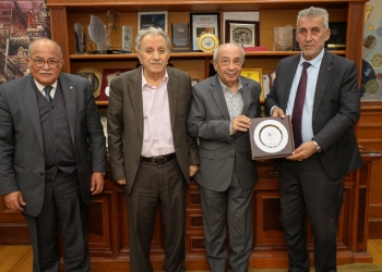 نقيب المهندسين يستقبل وزير التنمية المحلية الفلسطيني
