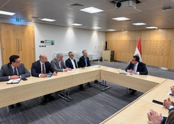 وزير الصحة يبحث مع شركة “فيليبس” توفير خدمات الأشعة للمنشآت الصحية الخضراء على هامش معرض الصحة العربي بدبي