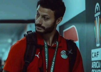 بالصور.. وصول لاعبي المنتخب الوطنى لملعب فيليكس بوانى