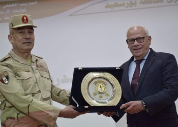 محافظ بورسعيد وقائد قوات الدفاع الشعبي والعسكري يشهدان فعاليات التدريب العملي المشترك لمجابهة الأزمات والكوارث بمحافظة بورسعيد (صقر 126)