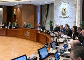وزير الصحة والسكان يؤكد توفير أطقم طبية متخصصة لتقديم الدعم الصحي لمصابي غزة