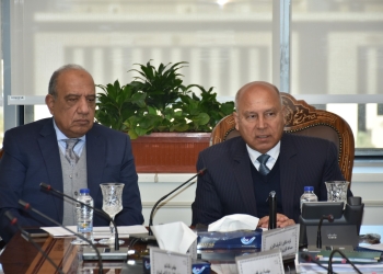 وزيرا النقل وقطاع الأعمال العام يبحثان التعاون المشترك لتوطين صناعة الاتوبيسات في مصر
