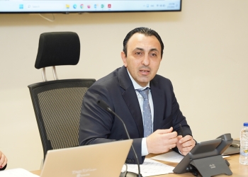 مساعد وزيرة التخطيط والتنمية الاقتصادية للشئون الاقتصادية والاستثمار يترأس اجتماع لجنة دراسة المشروعات التنموية المقترحة