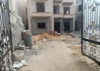 إيقاف أعمال بناء 5 فيلات دون ترخيص بالعامرية في الإسكندرية