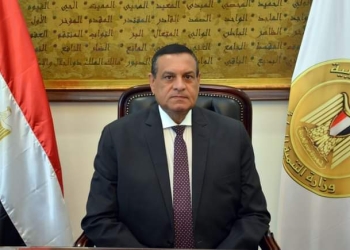 اللواء هشام آمنة وزير التنمية المحلية