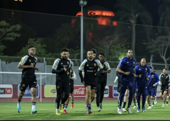 الأهلي يواصل تدريباته استعداداً للقاء انبي
