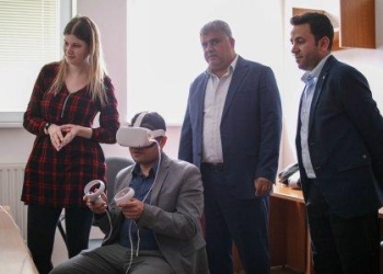 في إطار التعاون بين الجامعتين.. وفد جامعة بنها في زيارة لجامعة بانونيا بالمجر