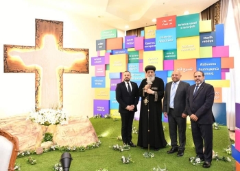البابا تواضروس يستقبل وفد “SAT7”