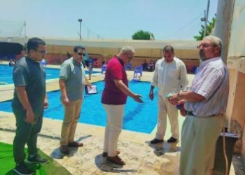 وكيل القليوبية يترأس لجنة للتفتيش المفاجئ ويغلق 6 حمامات سباحة