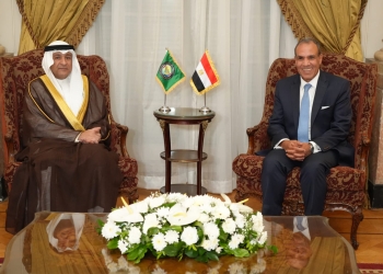 وزير الخارجية والهجرة وشئون المصريين بالخارج يستقبل أمين عام مجلس التعاون الخليجي