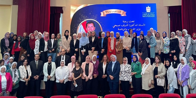 وزير الشباب يشكر السفير الفرنسي لحل أزمة بعض تأشيرات بعثة مصر في الأوليمبياد