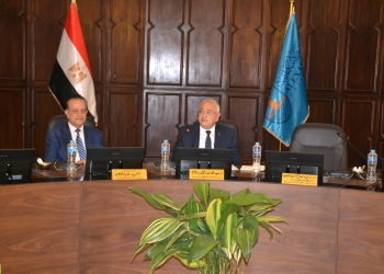 مجلس خدمة المجتمع وتنمية البيئة يستعرض نتائج القافلة المجتمعية الشاملة لقرية بهيج
