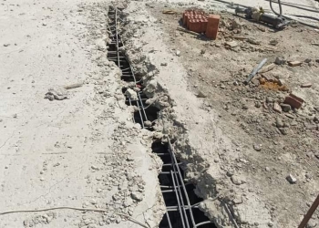 وزير الإسكان: إزالة مخالفات بناء وغلق أنشطة مخالفة بأراض وفيلات بمدينة القاهرة الجديدة