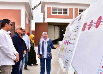 بالصور.. محافظ الأقصر يتابع نسب تنفيذ مشروعات الصرف الصحي بإسنا