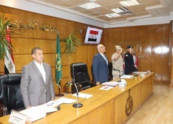 محافظ القليوبية يوجه الشكر لمحافظ القليوبية السابق علي جهوده خلال فتره توليه