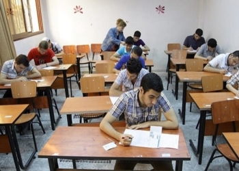 طلاب الثانوية يؤدون امتحانات الدور الثاني لليوم الثامن على التوالي