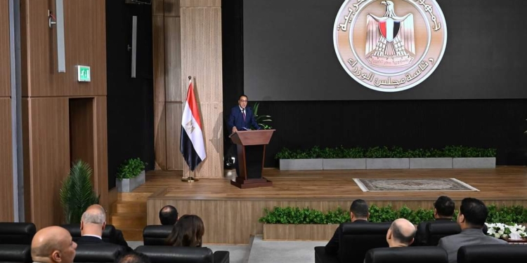 “مدبولي”: تحليل التقرير الصادر عن صندوق النقد الدولي يؤكد أن مصر جادة في تنفيذ برنامج ترشيد الإنفاق والسيطرة على التضخم