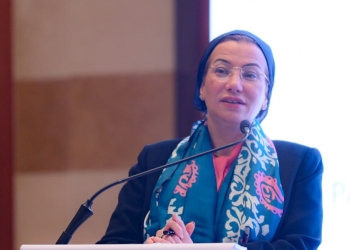 وزيرة البيئة: مصر أطلقت مبادرة الانتقال العادل للطاقة من أجل مراعاة الأبعاد الاجتماعية وتيسير الوصول للطاقة الجديدة والمتجددة