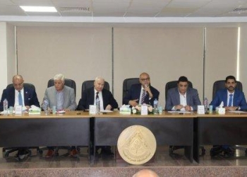 محافظ القليوبية يؤكد خلال اجتماع مجلس أمناء مدينة العبور: إننا شركاء في دفع عجلة التنمية بالمحافظة