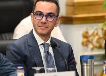 وزير الاستثمار بتركيا للمشاركة في اجتماعات COMCEC