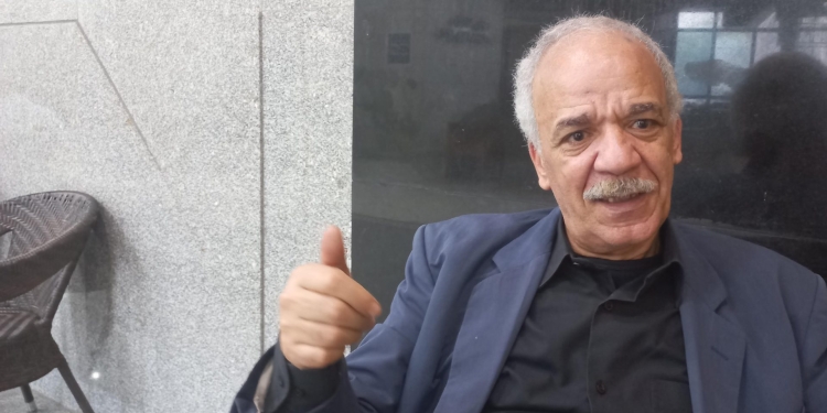 الكاتب الكبير و المحلل السياسي و الخبير في الشئون الدولية مصطفى السعيد في حوار خاص ل ” وطني”