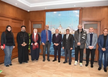 محافظ بورسعيد يستعرض مخطط التنمية السياحية “لمنطقة الفرما” مسار العائلة المقدسة