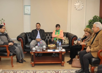 المستشارة أمل عمار تستقبل السفير مرفت التلاوي رئيسة مهرجان أسوان الدولي لأفلام المرأة والقائمين عليه
