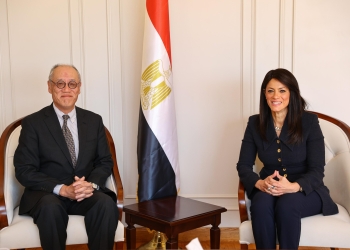 الدكتورة رانيا المشاط تبحث مع سفير اليابان بالقاهرة الخطة التنفيذية لمخرجات زيارتها لليابان