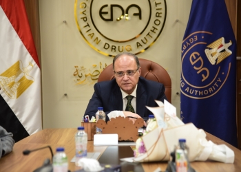 رئيس هيئة الدواء يستقبل مديرة مكتب المجلس القومي للأدوية والسموم السوداني