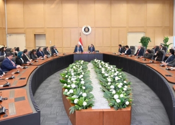 وزير الاستثمار والتجارة الخارجية يلتقي عدد من أعضاء جهاز التمثيل التجاري لاستعراض التوجهات الاقتصادية للدولة وأولويات السياسة الاقتصادية الخارجية لمصر خلال الفترة المقبلة