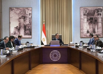 رئيس الوزراء يتابع جهود تحسين مناخ الاستثمار وجذب المستثمرين