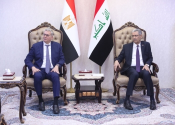 وزير البترول يلتقي مع نائب رئيس مجلس الوزراء ووزير النفط العراقي ببغداد لبحث التعاون الثنائي بقطاع البترول