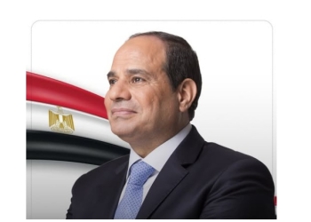 الرئيس “السيسي” يتفقد الأكاديمية العسكرية المصرية ويؤدي صلاة الجمعة مع الطلبة