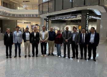 تبلغ مساحتها 2 مليون متر..وزير الإسكان يتفقد منطقة الأعمال المركزية بمدينة “شنغهاي” الصينية