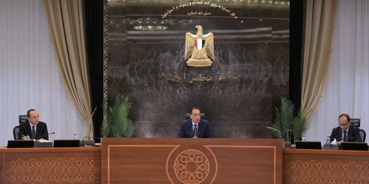 رئيس الوزراء: بدأنا منذ 3 أيام موسم توريد القمح والأرقام مبشرة.. وسيكون مقدار ما سيورد لنا هذا العام أكبر من العام الماضي