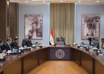 وزير التموين : الدولة سخرت كل إمكاناتها لإنجاح موسم القمح  .. و المخزون يفوق مثيله فى أوقات سابقة
