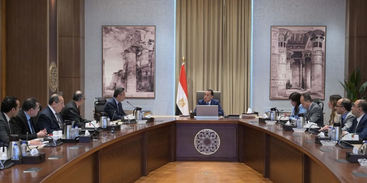 وزير التموين : الدولة سخرت كل إمكاناتها لإنجاح موسم القمح  .. و المخزون يفوق مثيله فى أوقات سابقة