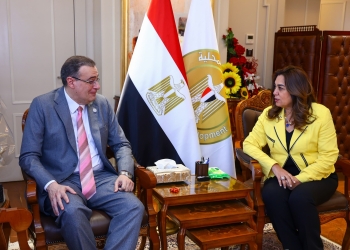 وزيرة التنمية المحلية تبحث مع رئيس الجهاز المركزي للتنظيم والإدارة مجالات التعاون بين الجانبين