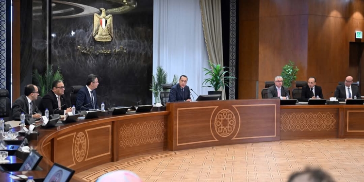 وزير التموين : الدولة تتحمل فارق تكلفة إنتاج رغيف الخبز المدعم بعد زيادة أسعار السولار