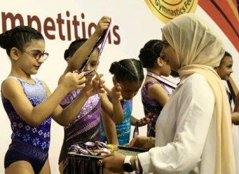ميرا رفيق بنت بنها تتوج ببطولة الجمهورية للجمباز والميدالية الذهبية تحت سن 7 سنوات