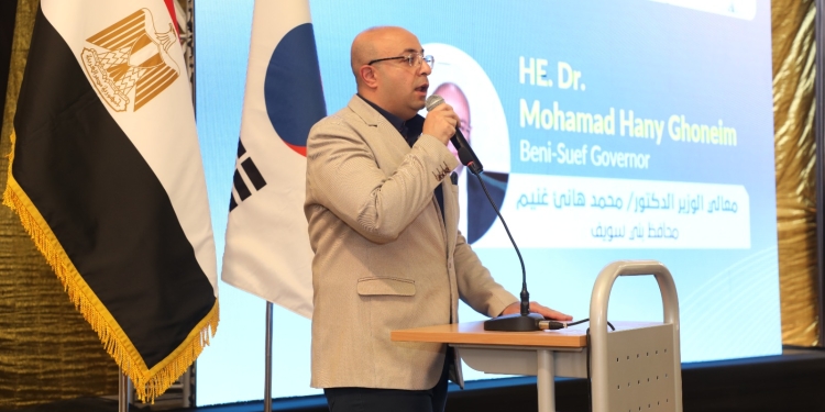 محافظ بني سويف في الملتقى التوظيفي بالجامعة التكنولوجية يؤكد دعم الرئيس السيسي للشباب والجامعات التكنولوجية