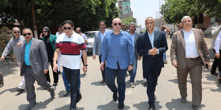 محافظ بني سويف يتفقد موقع موقف “النجدة” بعد نقل أنشطته للمجمع الجديد