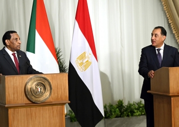 رئيس الوزراء : نأمل في استعادة السودان الشقيق للأمن والاستقرار وخروجه من محنته الحالية في أسرع وقت