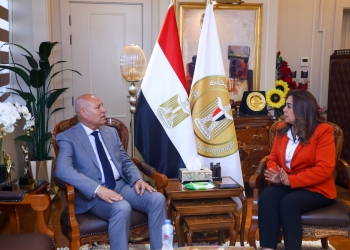 وزيرة التنمية تتابع مع محافظ القاهرة الموقف التنفيذي لتطوير بعض المناطق بالعاصمة