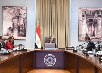 “مدبولي”  يوجه بسرعة إجراء حصر دقيق للعقارات الآيلة للسقوط .. وأن تكون هناك آلية واضحة للتعامل معها