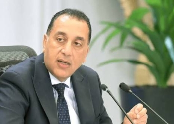 مدبولي  :  تطوير ” وسط البلد  ” قائم على الحفاظ على الطابع التراثى و المعمارى للمنطقة