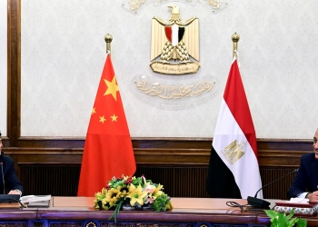 مدبولي يثمن قرارات زيادة الاستثمارات الصينية لاسيما بمنطقة تيدا الصناعية بالمنطقة الاقتصادية لقناة السويس